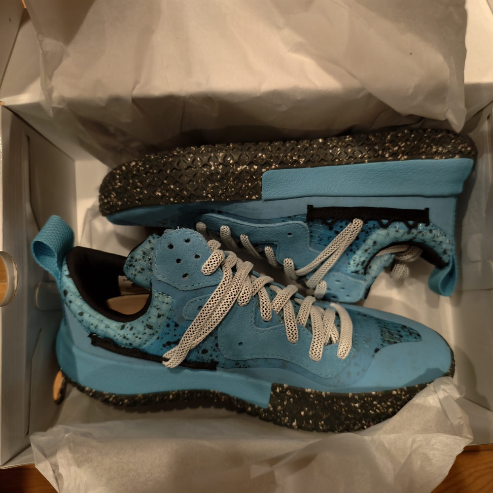 Brandblack Basketball Shoes Rare Metal Evo